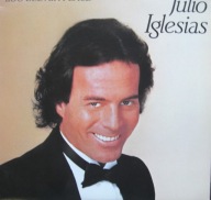 Julio Iglesias – 1100 Bel Air Place