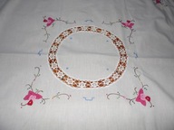 Bawełniany obrus z aplikacja + szydełko