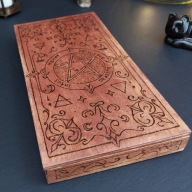 Mistyczne pudełko na czekoladę, biżuterię, magiczny artefakt. Rękodzieło.