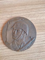 M= LUDOWE WOJSKO POLSKIE (ŻOŁNIERZ NA TLE MAPY)