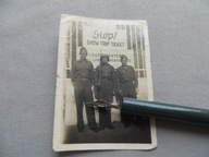 PSZ POLSCY ŻOŁNIERZE SŁUŻBA WARTOWICZA FURAŻERKI HEŁM ORZEŁEK FOTOGRAFIA