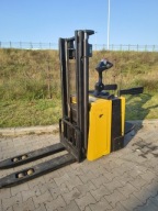 Używany wózek widłowy elektryczny podnośnikowy Yale MS12X 2014 1,2t. 3,4m
