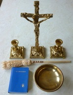 Zestaw kolędowy > mosiądz - krucyfiks, 2 lichtarze, miseczka, kropidło, NT