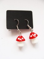 Cudne kolczyki grzybki akrylowe dla dziewczynki handmade