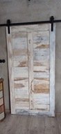 Drzwi przesuwne rustykalne postarzane białe www.funky-rustic.com