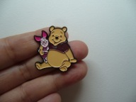 PIN PRZYPINKA BROSZKA KUBUŚ PUCHATEK I PROSIACZEK