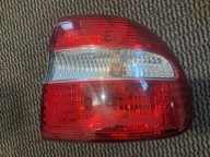 LAMPA TYLNA PRAWA VOLVO V40 LIFT TYŁ EUROPA