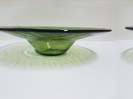 Niesamowita szklana patera w kolorze zielonym art