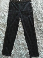 Spodnie w kratkę