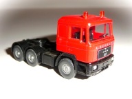 WIKING_MAN ciągnik siodłowy__1:87