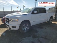 RAM 1500 2022, 5.7L, 4x4, LARAMIE, od ubezpieczalni 5.7 Benzyna 395KM