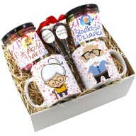 PREZENT ZESTAW NA DZIEŃ BABCI I DZIADKA KUBKI + SŁODYCZE BABCIA DZIADEK