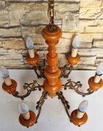 Żyrandol mosiężny 6-ramienny mosiężno drewniany zabytek Ładny