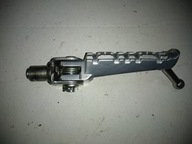 YAMAHA MT 125 16r podnóżek kierowcy prawy przód nóżka