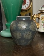 ZIELONY WAZONIK VINTAGE LISTKI SYGNOWANY