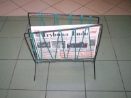 GAZETNIK - STOJAK NA GAZETY - Z LAT 50/60-TYCH.