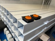 ZDERZAK TYLNY SCHMITZ BELKA