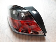 OPEL ASTRA H III GTC OPC LAMPA TYŁ TYLNA LEWA NOWA ORYGINAŁ HELLA OE