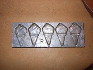 STARA ALUMINIOWA FORMA DO LIZAKÓW LODY