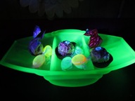 Szkło uranowe. Kabaret z 3 przegrodami, matowy. Przed 1945r.