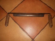 STARY OŚNIK DO KOROWANIA DREWNA