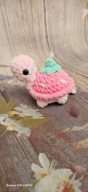 Mały truskawkowy żółw - maskotka na szydełku handmade