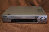 VHS 4 głowice Panasonic NV-SJ412 Odtwarza NTSC po serwisie z gwarancją