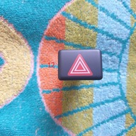 Audi A4B6 B7 włącznik świateł awaryjnych 12 wizytownik uchwyt kubka wysyłk?