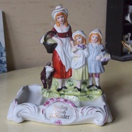 Mydelniczka - stara ang. porcelana.