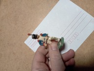 Stara Zabawka Żołnierzyk PRL Szturmowiec z pagonami