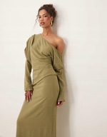 SUKIENKA MAXI Z ROZCIĘCIEM