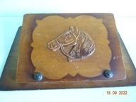 Stary listownik półka znaczek koński łeb drewno płaskorzeźba