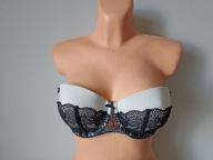Śliczny biustonosz Hunkemoller EUR 85C