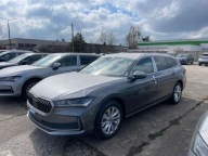 Skoda Superb Skoda Superb Combi 2.0 TDI 4x4 Edition 130 2.0 Diesel 193KM
