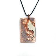 Magnifique madame. Wisior dla pięknej kobiety.