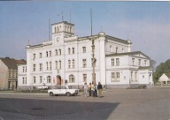 SKWIERZYNA - RATUSZ - FIAT 125P - SYRENA