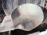 Stare siedzenie metalowe loft Hoker Taboret z PRL-u