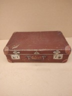 Stara kartonowa walizka podróżna KINDELBRUCK