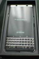 Smartfon BlackBerry Keyone 3 GB / 32 GB 4G (LTE) srebrny