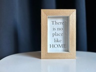 ramka dekoracyjna drewniana NO PLACE LIKE HOME afirmacje