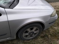 Błotnik przedni prawy Renault Laguna II drzwi lampa zderzak szyba zamek