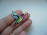 PIN PRZYPINKA BROSZKA PTAK KOLIBER