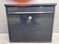 SKRZYNKA NA LISTY POCZTOWA CZARNA STANDERS