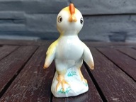 STARA ŁADNA FIGURKA CERAMICZNA KURCZAK PISKLĘ jak ĆMIELÓW - SYGNATURA