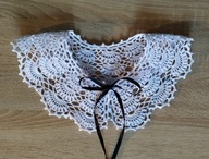 Szydełkowy biały kolnierzyk