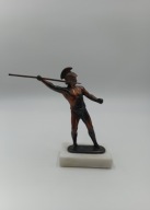 Metalowa figurka gladiatora wojownika rzymskiego żołnierza na marmurowej po