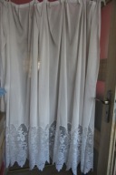 FIRANA Z TAŚMĄ BIAŁA