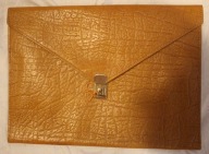 TECZKA - "AKTÓWKA" - Z KLUCZYKIEM, BARDZO ŁADNY STAN