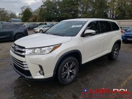 Toyota Highlander LE_3.5 L_295 km_2019r_8 osobowa 3.5 Benzyna 295KM
