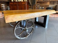 Stół kawowy, industrialny, antyk